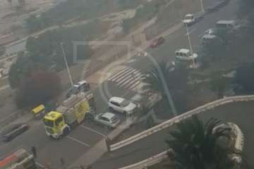 Incendio en el Valle de Jinámar próximo a viviendas/TA.